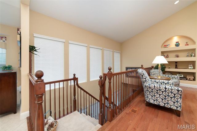 1156 Hollow Valley Court, St Charles, MO 63304