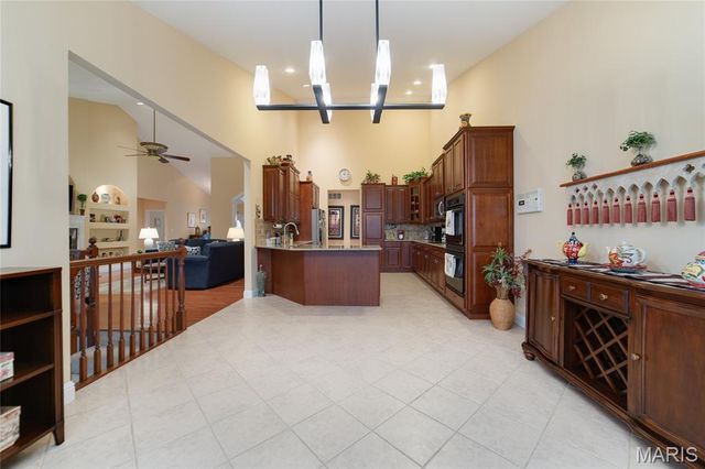 1156 Hollow Valley Court, St Charles, MO 63304