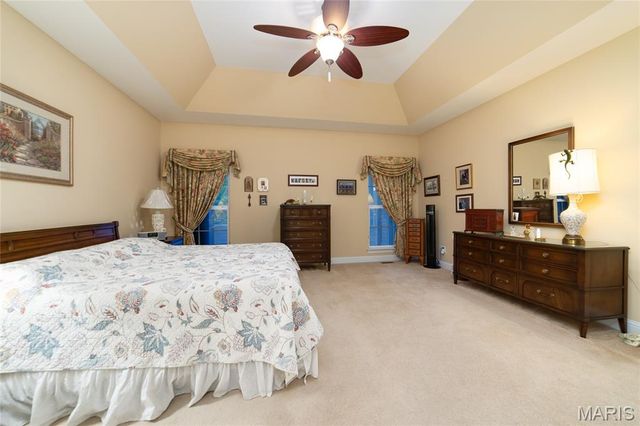 1156 Hollow Valley Court, St Charles, MO 63304
