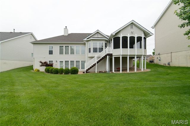1156 Hollow Valley Court, St Charles, MO 63304