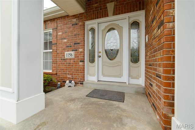 1156 Hollow Valley Court, St Charles, MO 63304