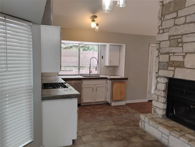 2018 Ramona CIR, San Marcos, TX 78666