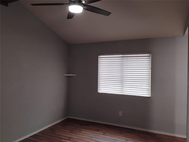 2018 Ramona CIR, San Marcos, TX 78666
