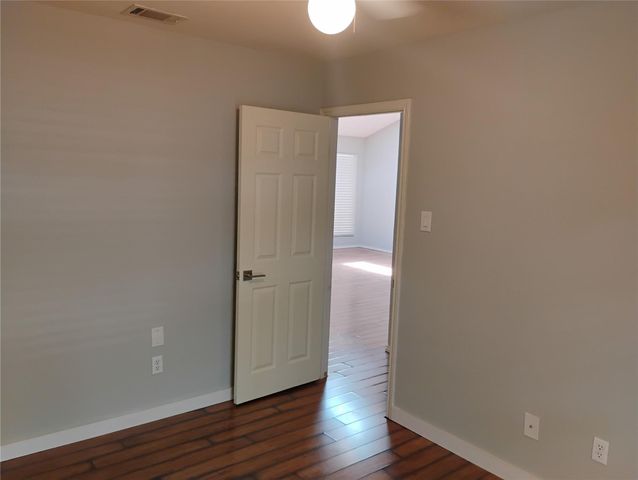 2018 Ramona CIR, San Marcos, TX 78666