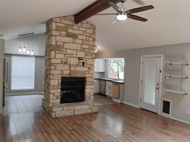 2018 Ramona CIR, San Marcos, TX 78666