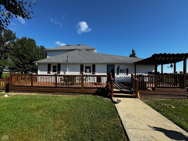 4517 E County Road 400 S, New Castle, IN 47362