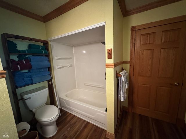 4517 E County Road 400 S, New Castle, IN 47362