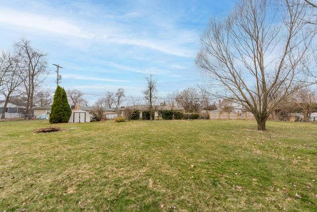 100 Circle Drive, Battle Creek City, MI 49015