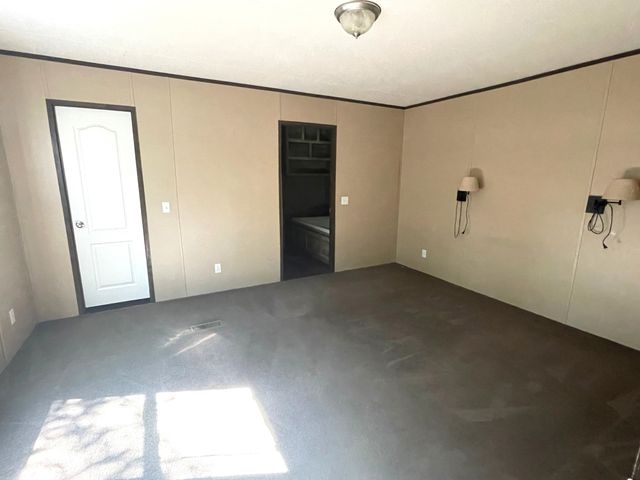 818 SE County Road 2260, Corsicana, TX 75109