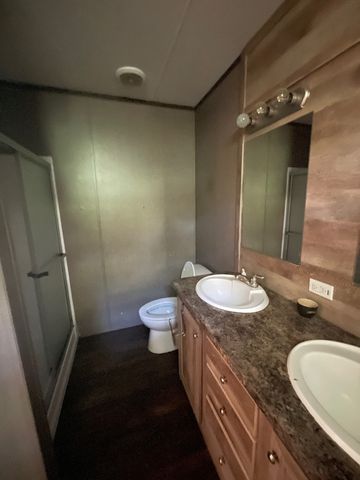 818 SE County Road 2260, Corsicana, TX 75109
