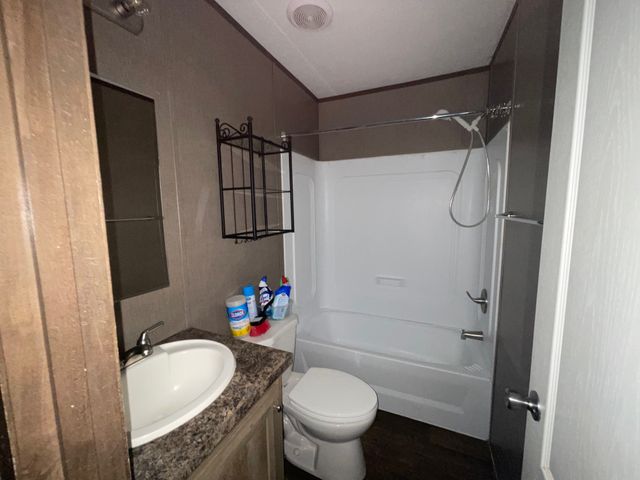 818 SE County Road 2260, Corsicana, TX 75109