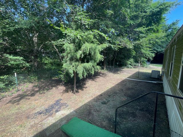 818 SE County Road 2260, Corsicana, TX 75109