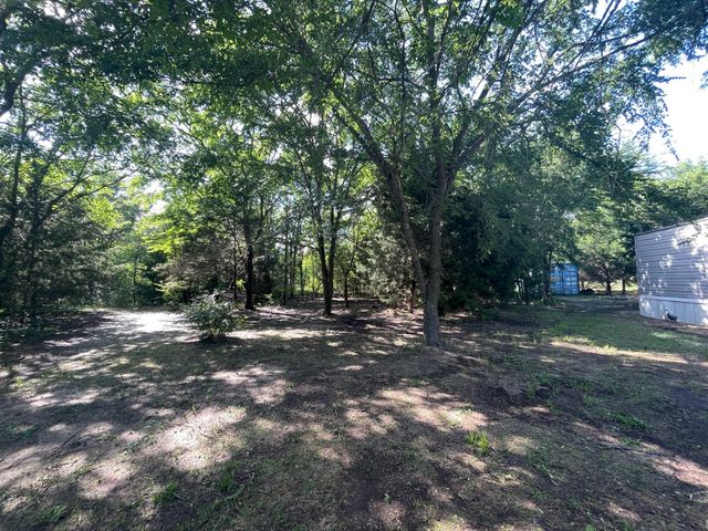 818 SE County Road 2260, Corsicana, TX 75109