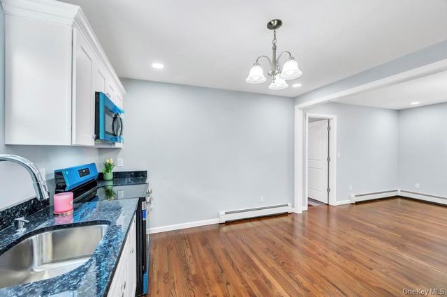 4 Dourland Road, Medford, NY 11763