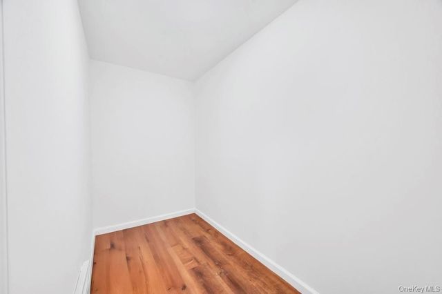 4 Dourland Road, Medford, NY 11763