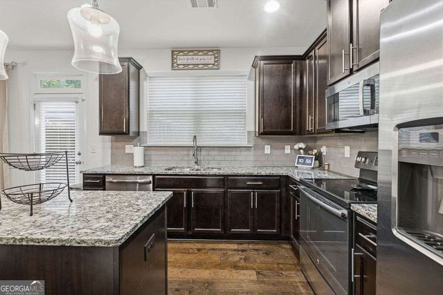 3276 Spicy Cedar Lane, Lithonia, GA 30038