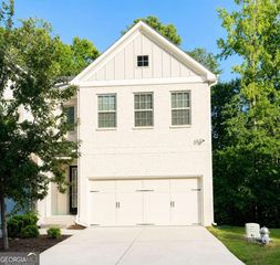 3276 Spicy Cedar Lane, Lithonia, GA 30038