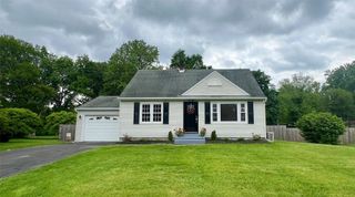 1 Garden Drive, New Windsor, NY 12553
