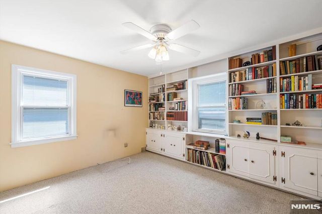 250 Briarcliffe Road, Teaneck, NJ 07666
