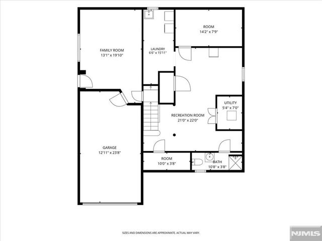 250 Briarcliffe Road, Teaneck, NJ 07666