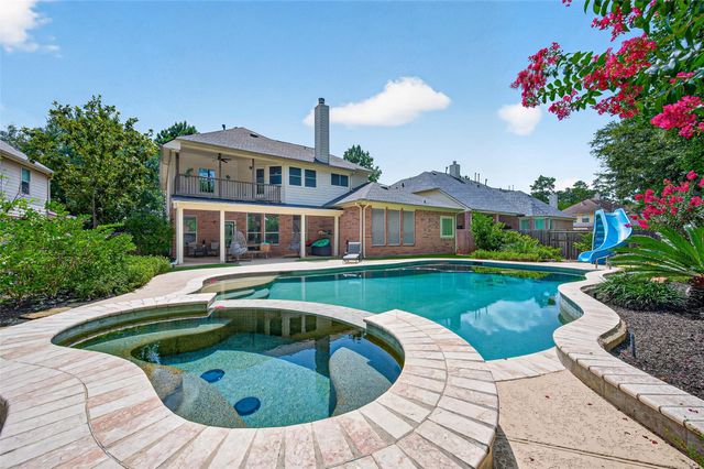 27 E Shale Creek Circle, The Woodlands, TX 77382