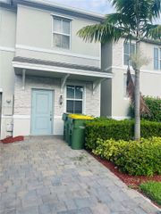 1766 SE 7th Ter 0, Homestead, FL 33034