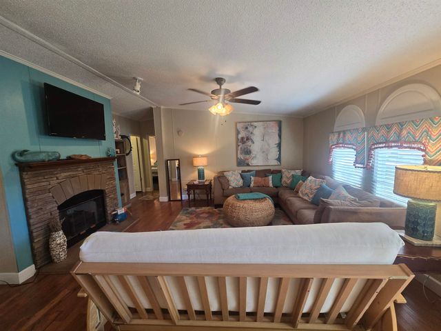 564 Lagrande Dr., Garden City Beach, SC 29576