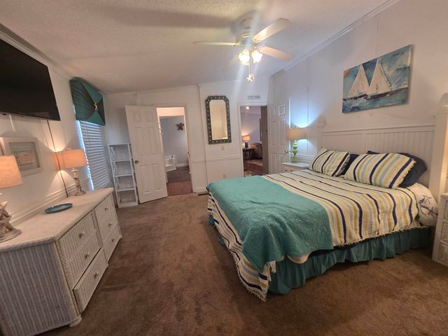 564 Lagrande Dr., Garden City Beach, SC 29576