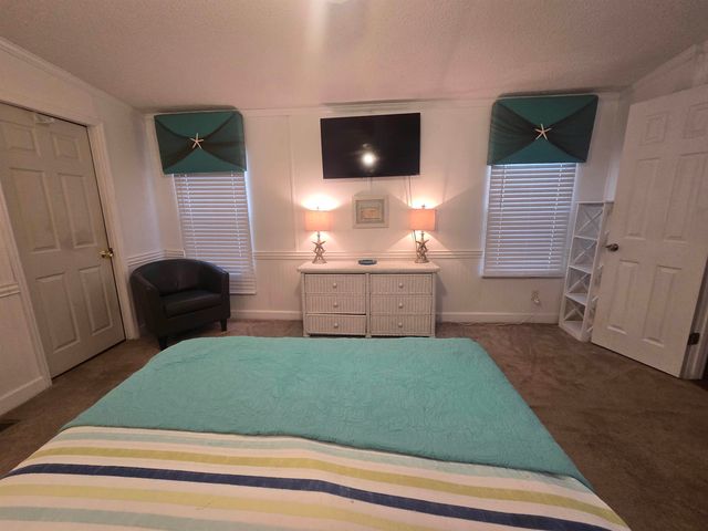 564 Lagrande Dr., Garden City Beach, SC 29576