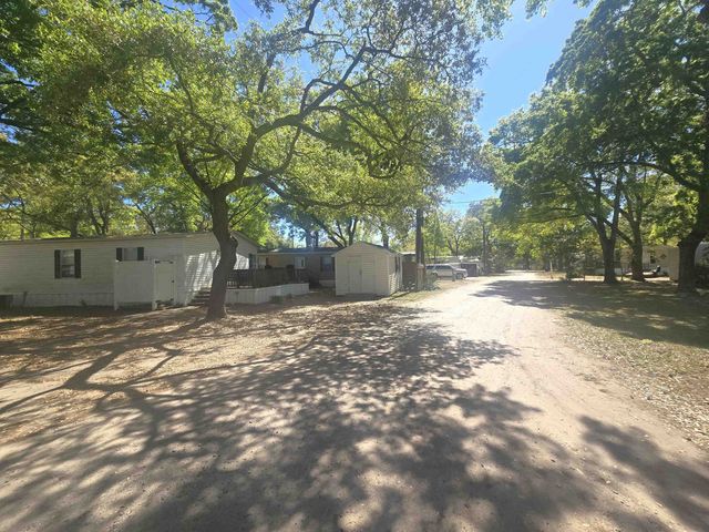 564 Lagrande Dr., Garden City Beach, SC 29576