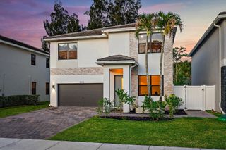 18452 Glenstone Street, Jupiter, FL 33458