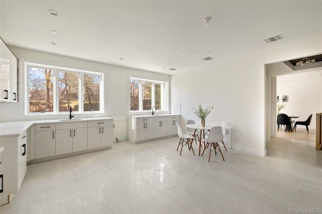 7 Valley Way 321, Spring Valley, NY 10977