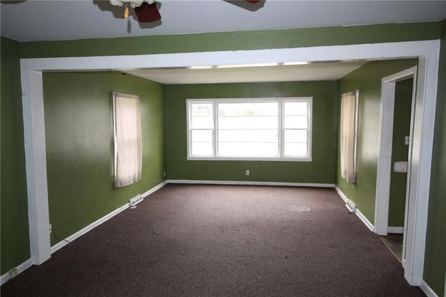 1331 Spruce Street, Leavenworth, KS 66048