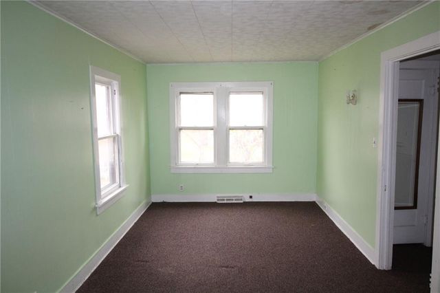 1331 Spruce Street, Leavenworth, KS 66048