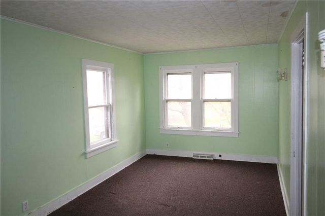 1331 Spruce Street, Leavenworth, KS 66048