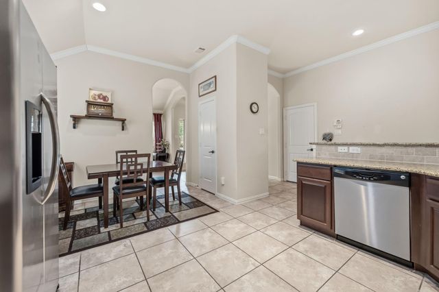 24118 Mckinzie Ridge Drive, Porter, TX 77365