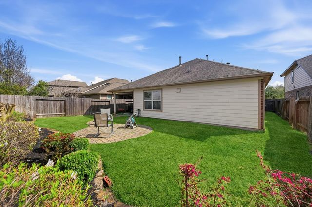 24118 Mckinzie Ridge Drive, Porter, TX 77365