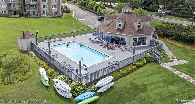 3436 Adams Shore Drive, Waterford Charter Township, MI 48329