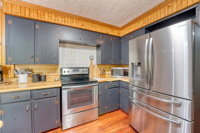 383 Sunrise Street, Murphy, NC 28906
