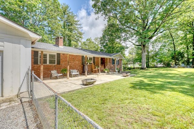 383 Sunrise Street, Murphy, NC 28906