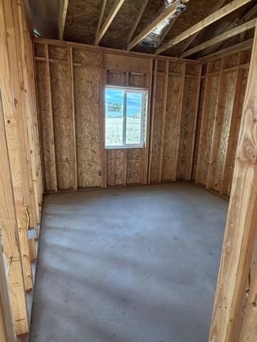 37 Lobo Drive, Moriarty, NM 87035