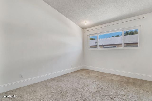 8021 Canby Avenue 3, Reseda, CA 91335