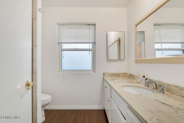 8021 Canby Avenue 3, Reseda, CA 91335
