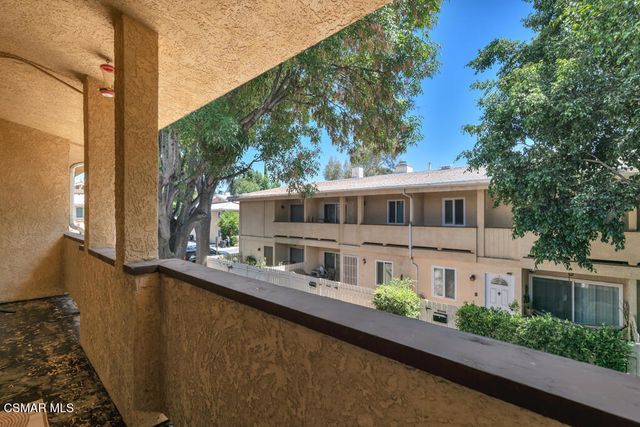 8021 Canby Avenue 3, Reseda, CA 91335
