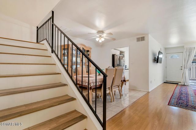 8021 Canby Avenue 3, Reseda, CA 91335