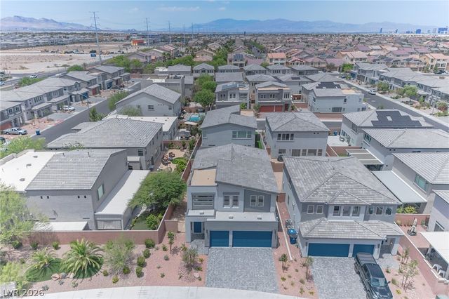 6846 West Ford Avenue, Las Vegas, NV 89139