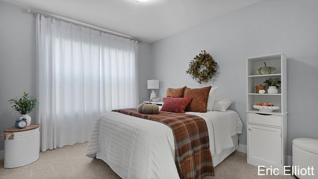 3932 Elm Ridge Drive, Holland, MI 49424