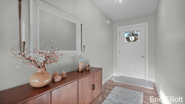 3932 Elm Ridge Drive, Holland, MI 49424