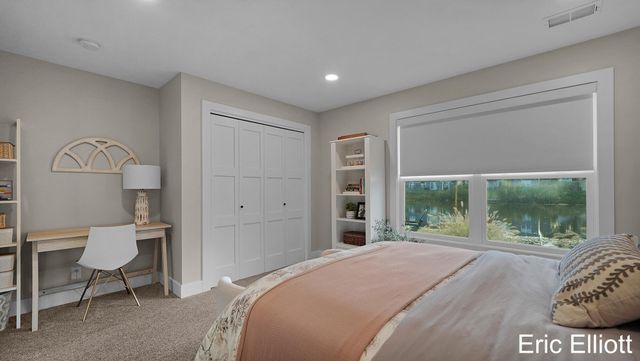 3932 Elm Ridge Drive, Holland, MI 49424
