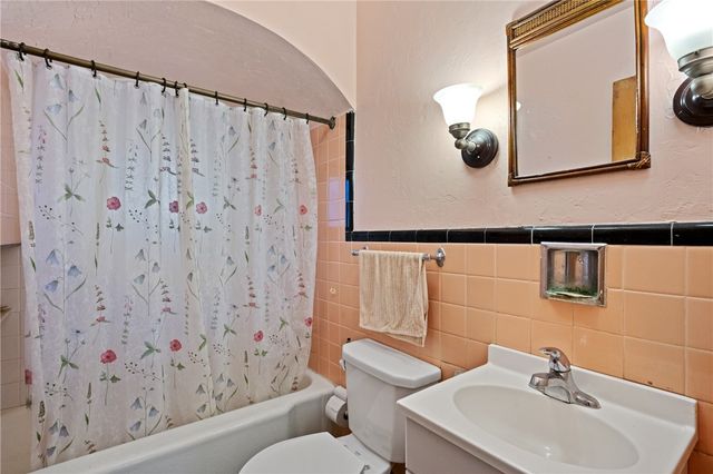 922 Jancey St, Morningside, PA 15206